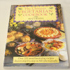Roz Denny The Ultimate vegetarian cookbook